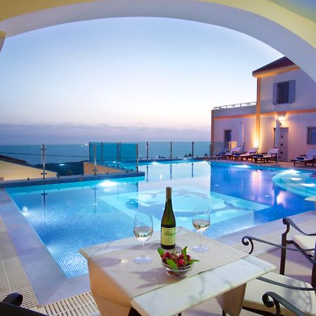 Melmar View Hotel Mánganos Екстериор снимка