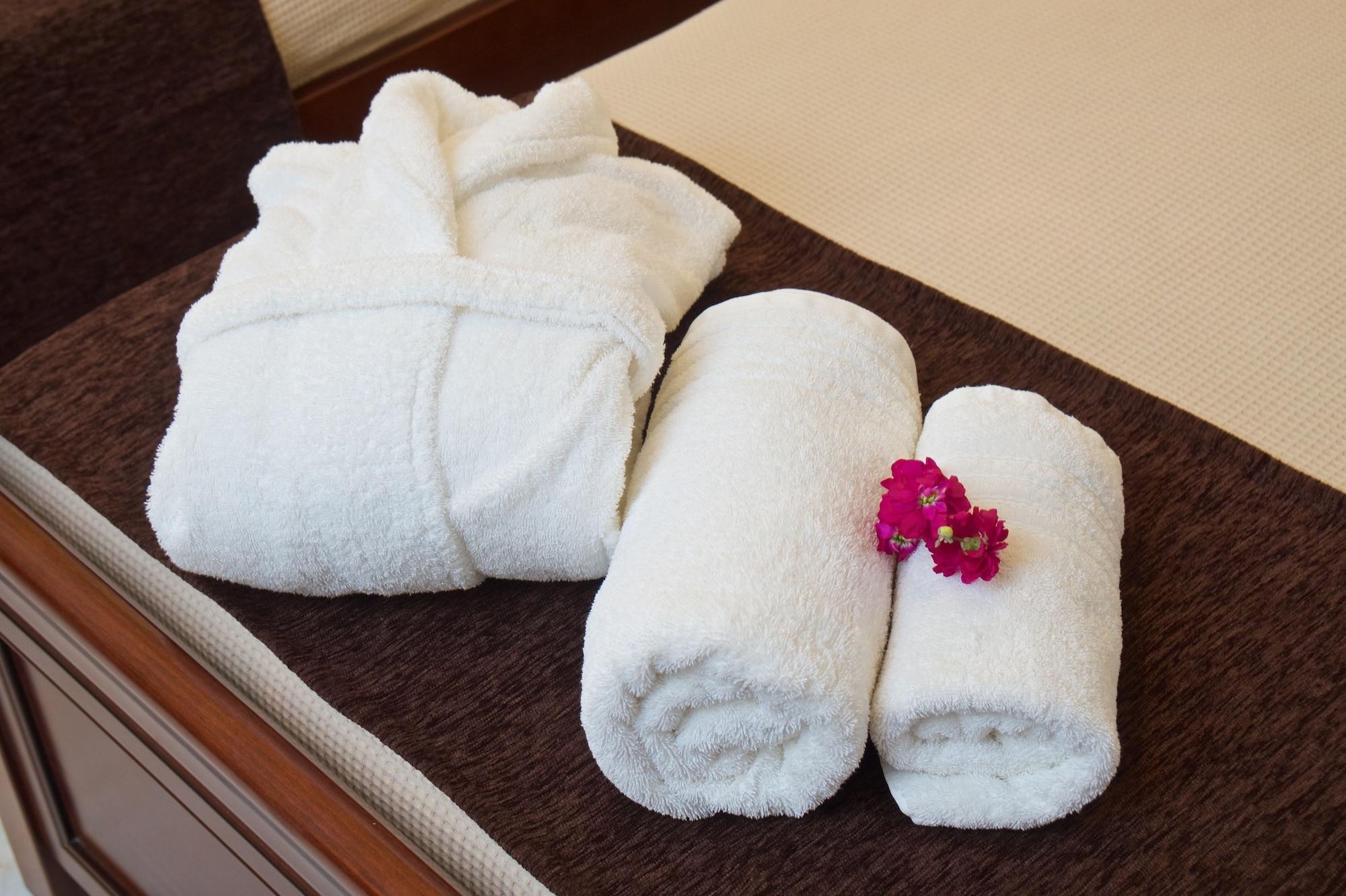 Melmar View Hotel Mánganos Екстериор снимка