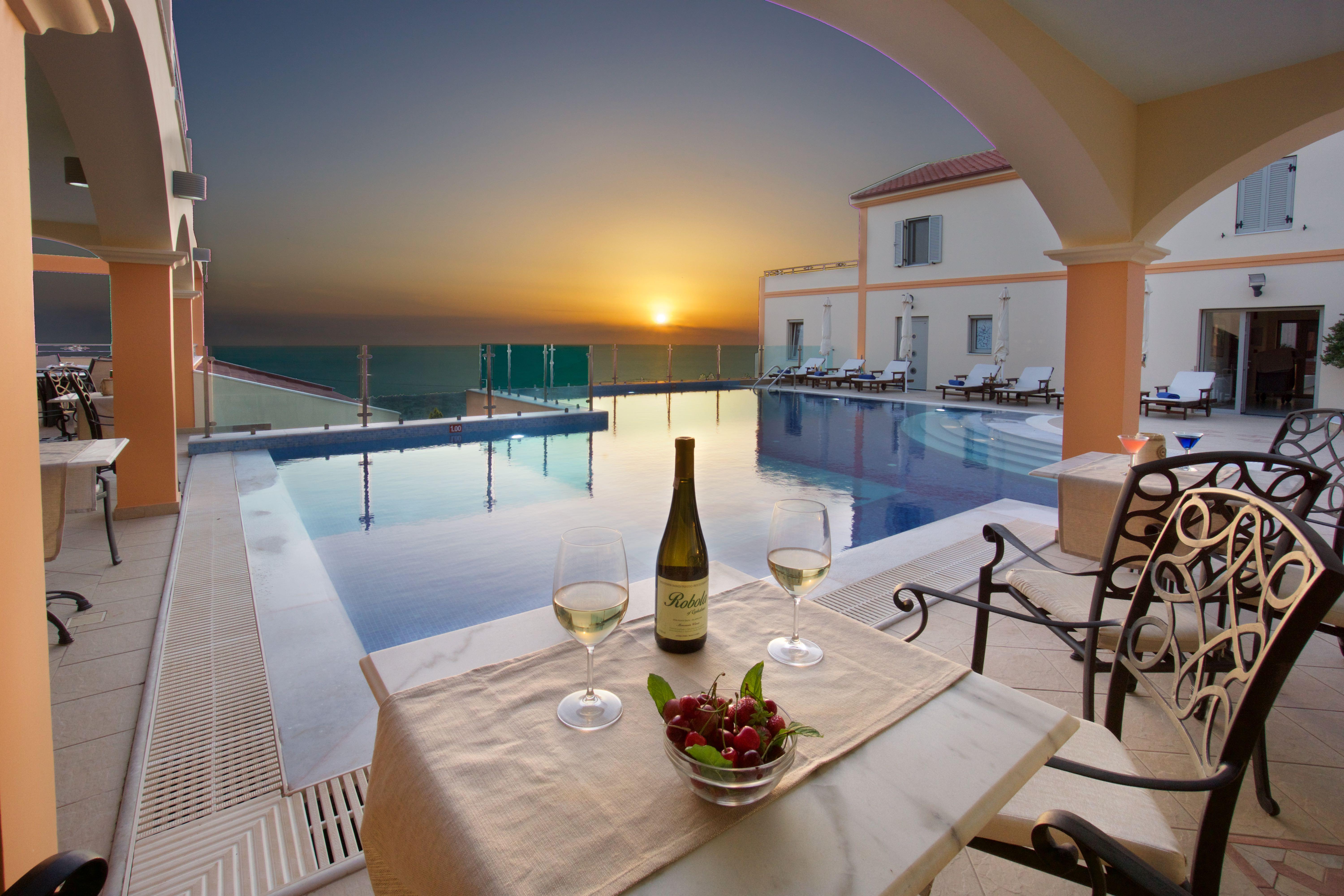 Melmar View Hotel Mánganos Екстериор снимка